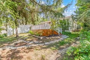 31 S Holly Ave, Fox Lake, IL 60020 - Photo 20