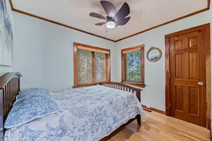 31 S Holly Ave, Fox Lake, IL 60020 - Photo 12