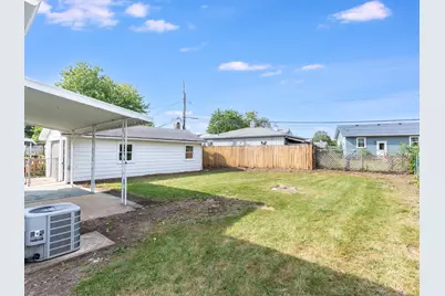124 Riverside Drive, Montgomery, IL 60538 - Photo 18