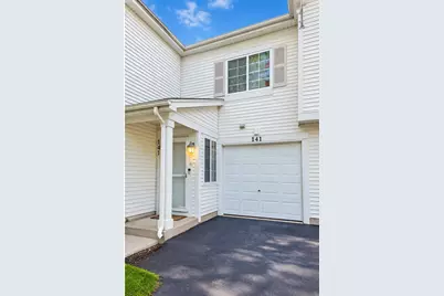 141 Heather Glen Drive #141, Aurora, IL 60504 - Photo 2