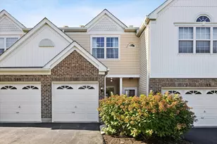 111 Arboretum Dr, Lombard, IL 60148 - Photo 1
