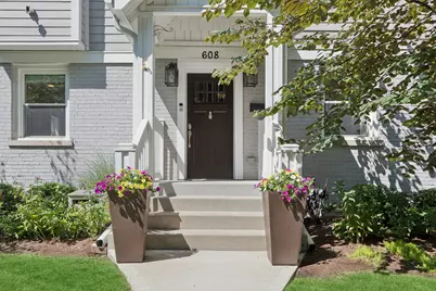 [Address not provided], La Grange, IL 60525 - Photo 2