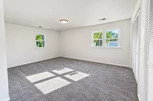 1387 E 16th Rd, Streator, IL 61364 - Photo 8