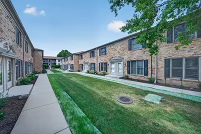 1714 Sessions Walk, Hoffman Estates, IL 60169 - Photo 2