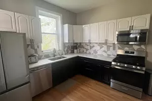 2867 E 77th St, Chicago, IL 60649 - Photo 8
