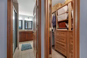6214 N Wyndwood Dr, Crystal Lake, IL 60014 - Photo 26