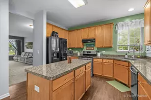 1340 Evergreen Ln, Pingree Grove, IL 60140 - Photo 8