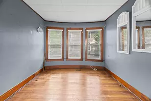 448 Grand Ave, Aurora, IL 60506 - Photo 8
