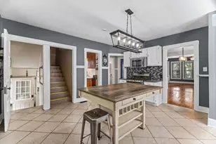 448 Grand Ave, Aurora, IL 60506 - Photo 10