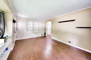 17558 Community St, Lansing, IL 60438 - Photo 6