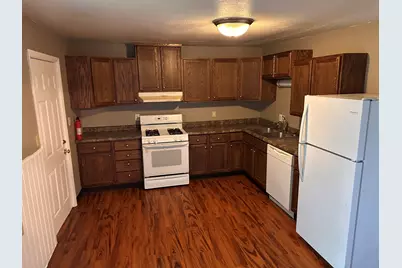 607 Leonard Avenue, Dekalb, IL 60115 - Photo 10