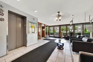 10015 Beverly Dr, Skokie, IL 60076 - Photo 4