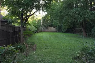 10763 S Longwood Dr, Chicago, IL 60643 - Photo 8