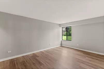 924 S Lake Court #105, Westmont, IL 60559 - Photo 18