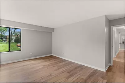 924 S Lake Court #105, Westmont, IL 60559 - Photo 14
