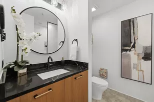 1901 S Calumet Ave, Chicago, IL 60616 - Photo 16
