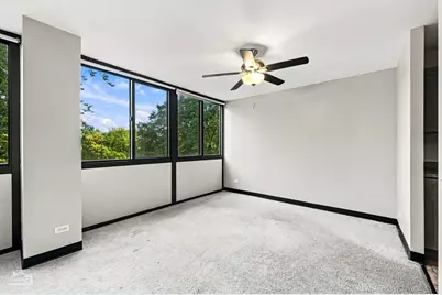 4850 S Lake Park Avenue #308B, Chicago, IL 60615 - Photo 8