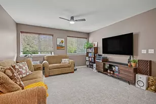 2210 Hagaman Ln, Montgomery, IL 60538 - Photo 18