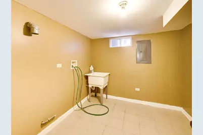 8215 S Tripp Avenue, Chicago, IL 60652 - Photo 30