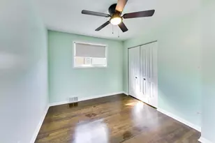 8215 S Tripp Ave, Chicago, IL 60652 - Photo 14