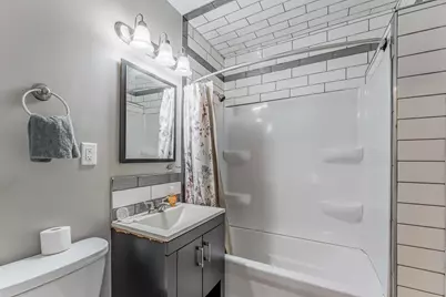 228 Richards Street, Joliet, IL 60433 - Photo 18