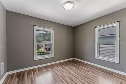 228 Richards Street, Joliet, IL 60433 - Photo 14