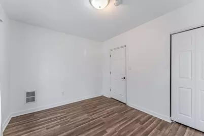 228 Richards Street, Joliet, IL 60433 - Photo 22
