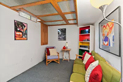 1961 Governors Lane, Hoffman Estates, IL 60169 - Photo 22