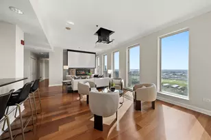 1250 S Michigan Ave, Chicago, IL 60605 - Photo 4