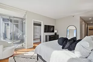 1250 S Michigan Ave, Chicago, IL 60605 - Photo 8