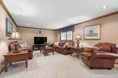 7802 Sawyer Road, Darien, IL 60561 - Photo 18
