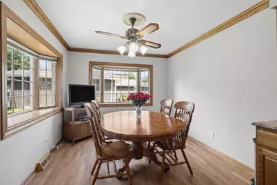 7802 Sawyer Road, Darien, IL 60561 - Photo 10