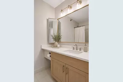 480 N McClurg Court #413, Chicago, IL 60611 - Photo 12