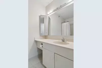 480 N McClurg Court #413, Chicago, IL 60611 - Photo 18