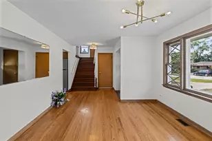 19 7th St, Downers Grove, IL 60515 - Photo 4