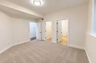 4424 S Indiana Ave, Chicago, IL 60653 - Photo 12