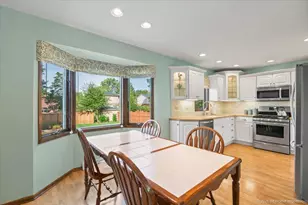 15254 Coventry Ct, Orland Park, IL 60462 - Photo 6