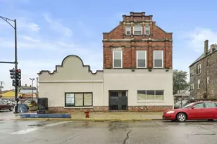2556 S Albany Ave, Chicago, IL 60623 - Photo 1