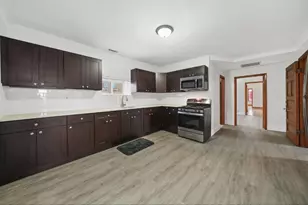2556 S Albany Ave, Chicago, IL 60623 - Photo 10