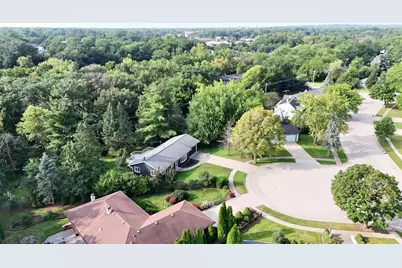 1175 Royal Boulevard, Elgin, IL 60123 - Photo 22