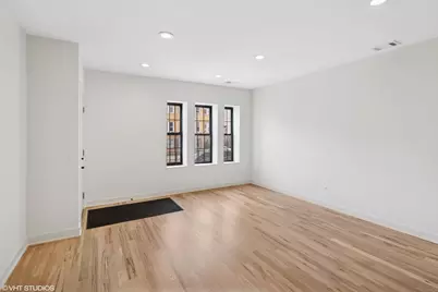 1246 S Fairfield Avenue, Chicago, IL 60608 - Photo 4