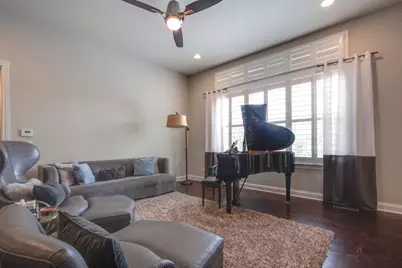 1945 Jordan Terrace, Buffalo Grove, IL 60089 - Photo 6