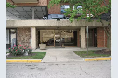 7830 W North Avenue #705, Elmwood Park, IL 60707 - Photo 4