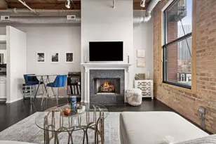 616 W Fulton St, Chicago, IL 60661 - Photo 4