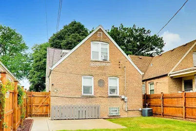 11449 S Fairfield Avenue, Chicago, IL 60655 - Photo 42