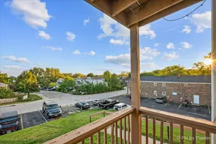 821 Bode Rd, Elgin, IL 60120 - Photo 20