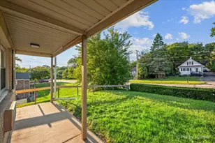 821 Bode Rd, Elgin, IL 60120 - Photo 4