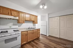 821 Bode Rd, Elgin, IL 60120 - Photo 12
