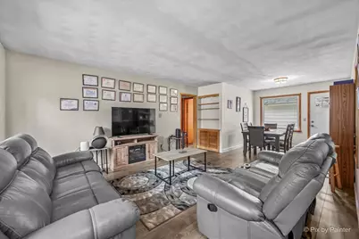 401 W Madison Street, Belvidere, IL 61008 - Photo 8