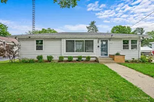 401 W Madison St, Belvidere, IL 61008 - Photo 1